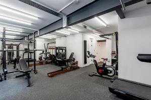 Buckingham & Lloyds - Accommodation Options
