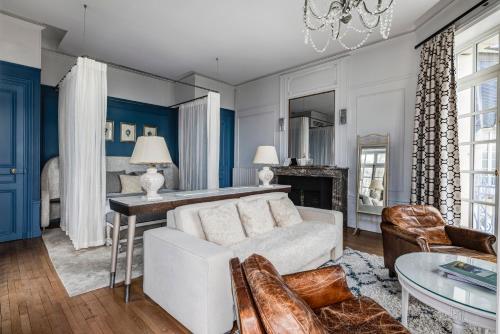 Château Des Avenieres - Relais & Châteaux - Guest Reviews and Ratings