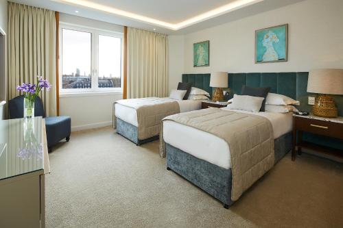 Cheval Gloucester Park at Kensington - Prime Location