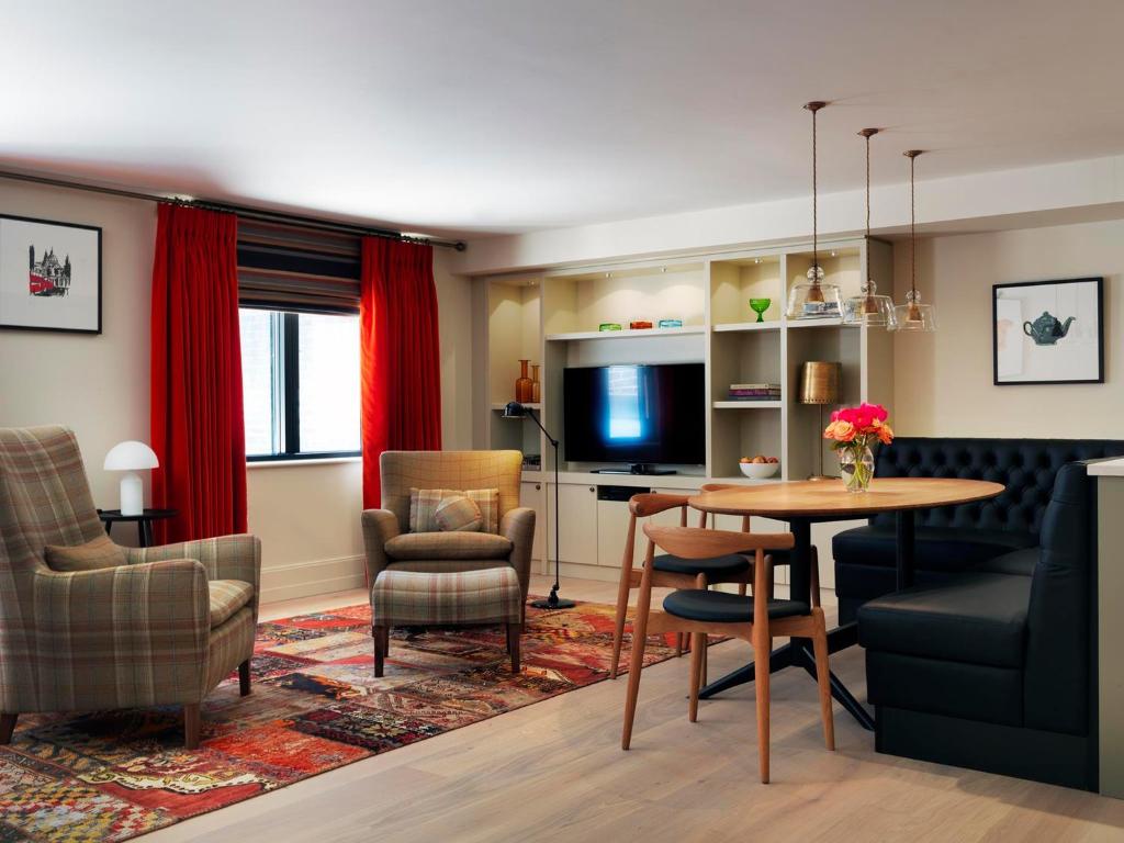Cheval Knightsbridge Review
