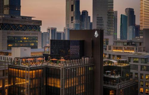 Four Seasons Hotel Dubai International Financial Centre - Dining Options Available