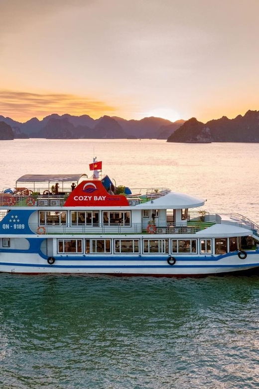 From Hanoi: Halong Bay Cruise With Lunch, Cave, and Kayak