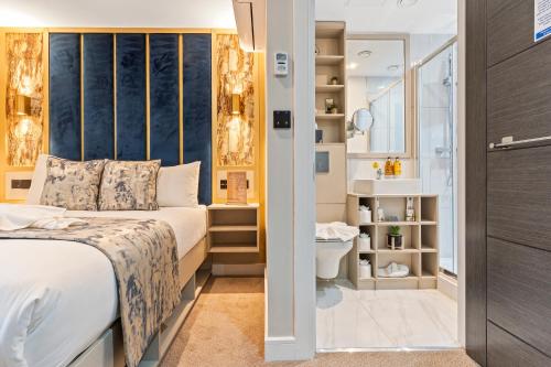 Hotel Holloway - Facilities and Amenities
