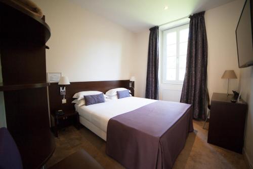 Hotel La Beauze - Guest Reviews and Ratings