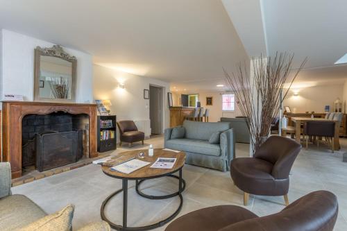 Hotel Le Clos Fleuri - Amenities and Services