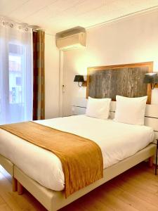 Hotel Lou Marquès - Room Features and Amenities