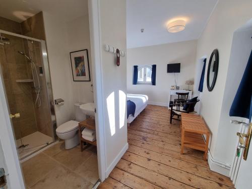 Le Rodin Bazas - Accommodation and Amenities