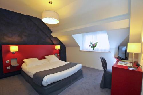 Logis Hôtel Le Central - Accommodation Options