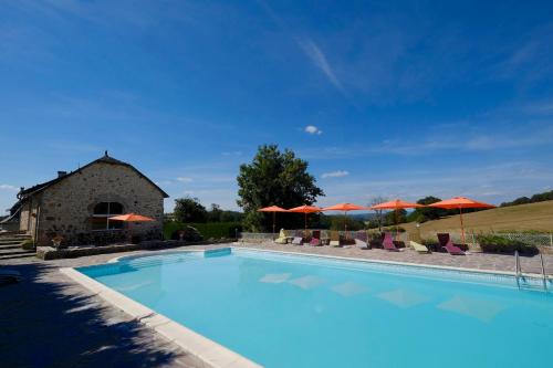 Logis Hotel Le Relais Du Teulet - Amenities and Services