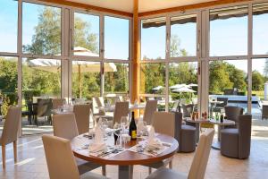 Logis Hotel Val De Vienne - Comfortable Accommodations