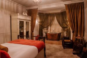 Newton Hall - Guest Reviews
