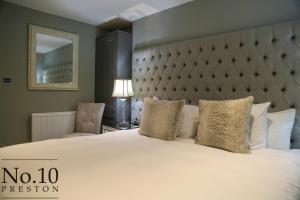 No.10 Preston - Accommodation Features