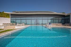 Paradise Nurai Villa - 6 Bedrooms - Good To Know