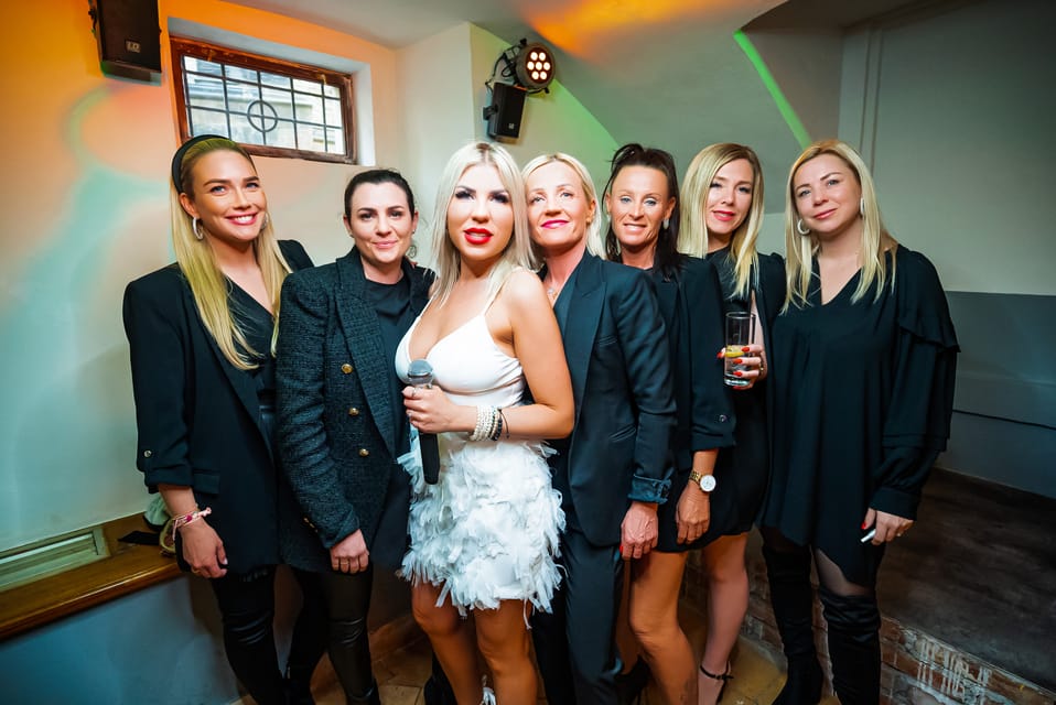 Prague: Private Karaoke at Shots Bar & Club With 2 Cocktails - Karaoke Experience