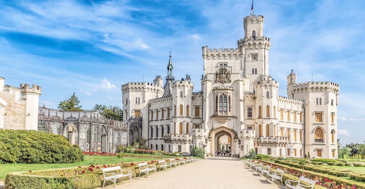 Private Day Trip: Prague to Cesky Krumlov & Hluboka Castle - Itinerary Details