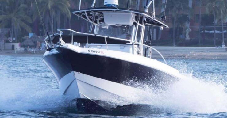 Puerto Vallarta: Fishing Cachi I 28′ - Vessel Features