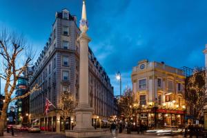 Radisson Blu Hotel, London Mercer Street - Amenities and Services