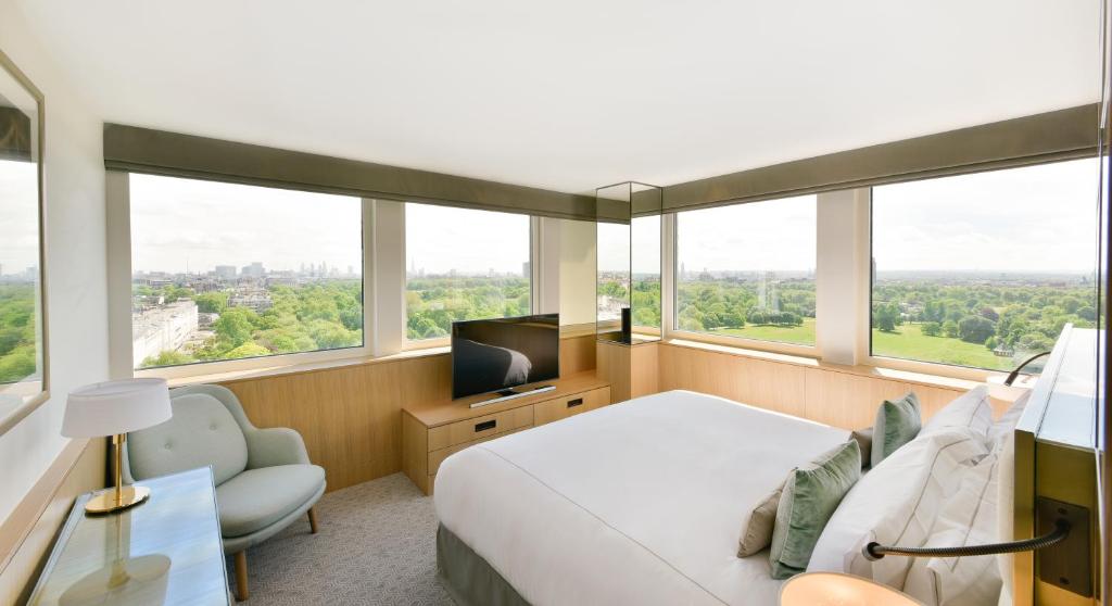 Royal Lancaster London Review