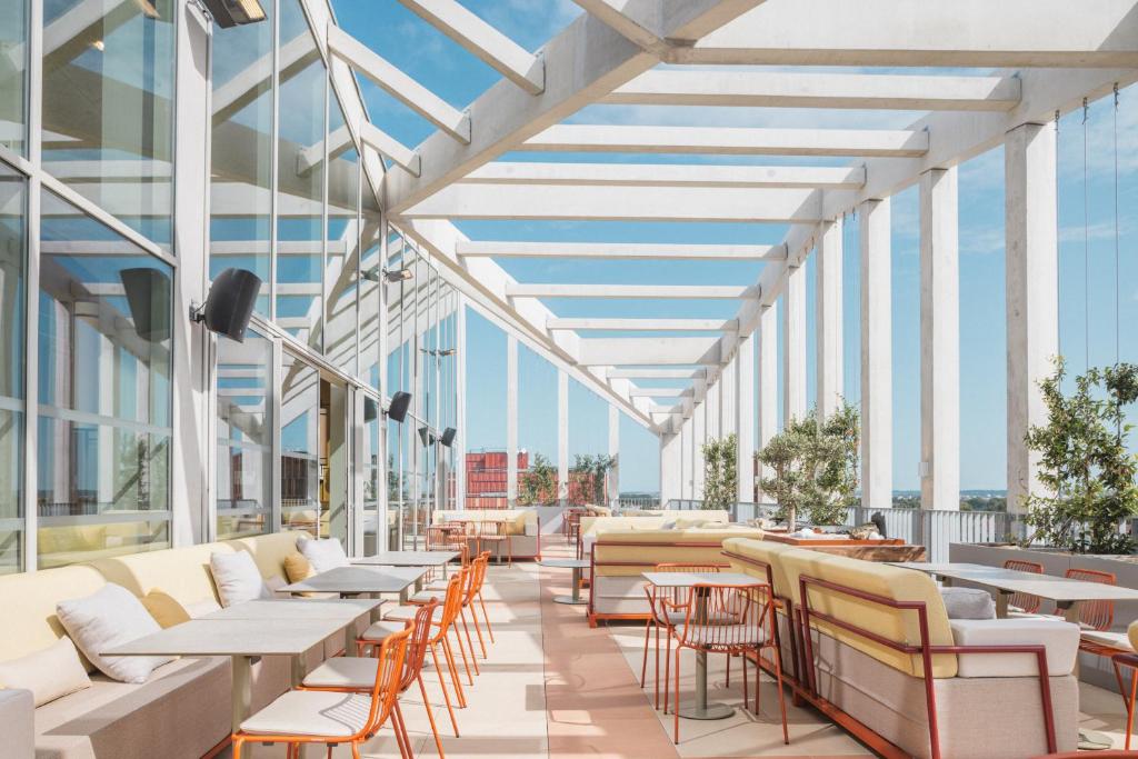 Sangha Toulouse - Guest Experience Ratings