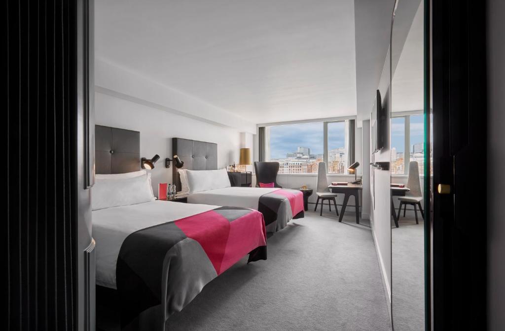 Sea Containers London Review