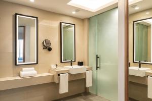 Sheraton Mall of the Emirates Hotel, Dubai - Accommodation Options