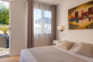 The Bastide - Facilities and Amenities