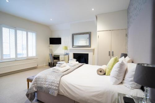 The Bear & Swan - Accommodation Features