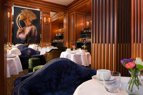 The Chamber of the Marsh - Prime Location Benefits