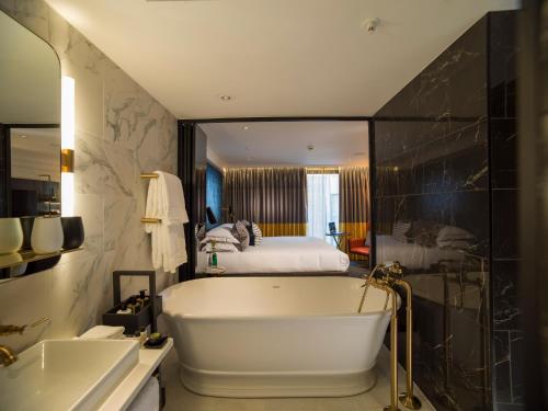 The Guardsman - Preferred Hotels and Resorts - Guest Ratings and Reviews