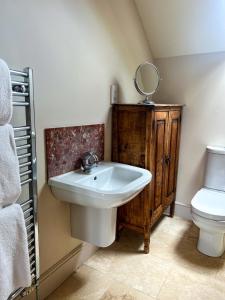 The Kings Arms - Guest Ratings and Reviews