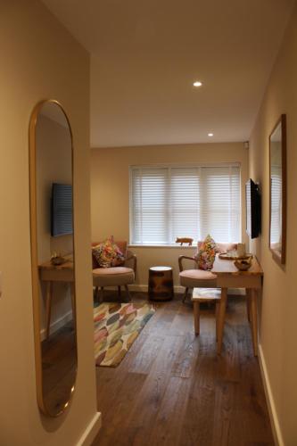 The Kings Head Inn, Norwich - AA 5-Star Rated - Accommodation Options Available
