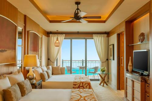 The St. Regis Saadiyat Island Resort, Abu Dhabi - Accommodations and Amenities