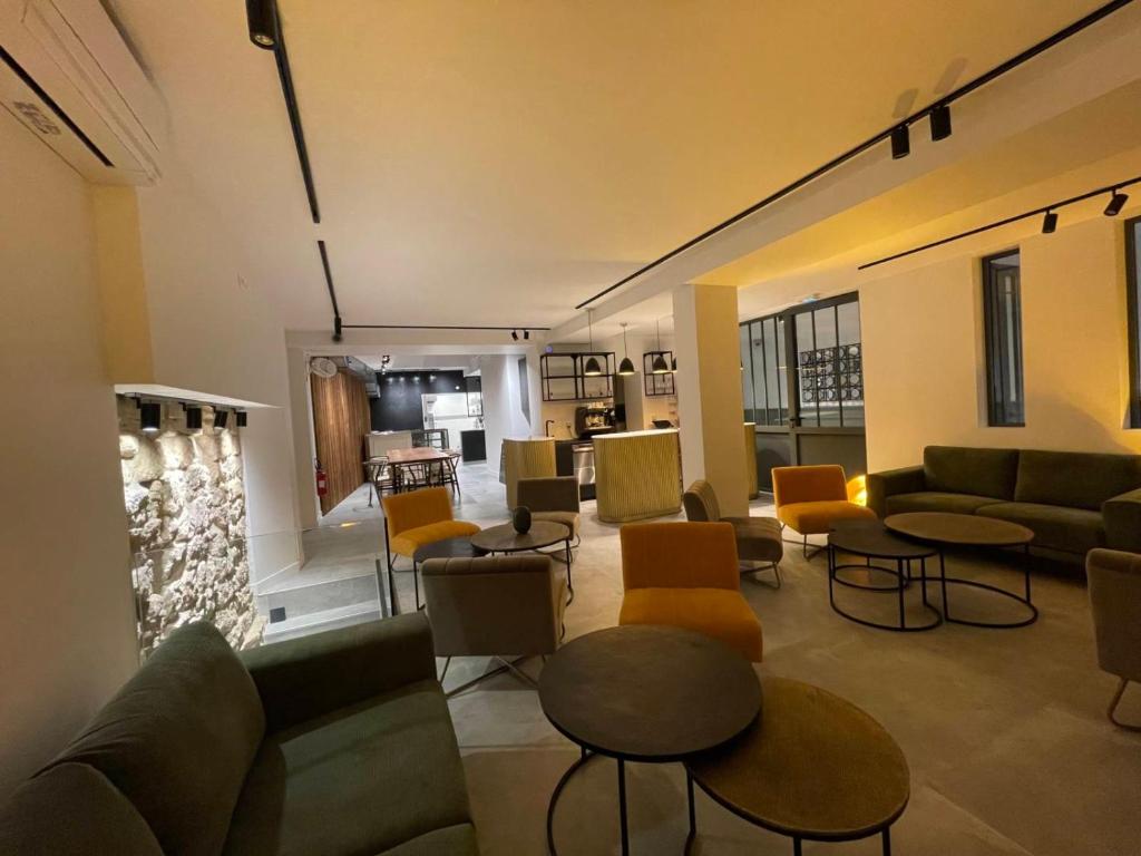 Victoria Aparthotel - Accommodation Options