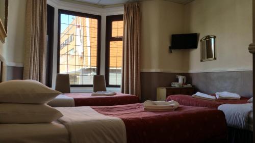 Westholme Hotel - Facilities and Services