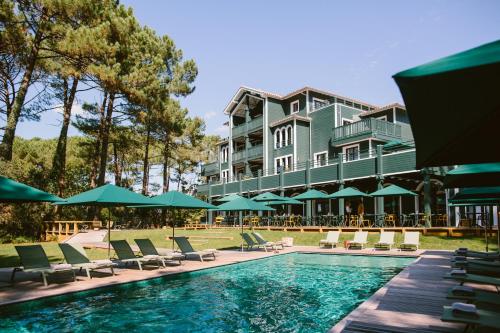 70 Hectares... and the Ocean - Dining Options and Amenities