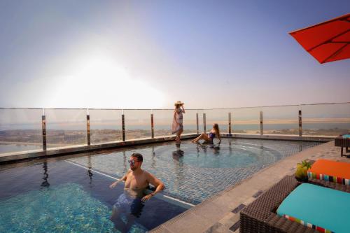 Andaz Capital Gate Abu Dhabi, By Hyatt - Guest Experience