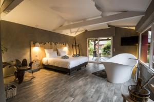 Auberge Au Boeuf - Guest Experiences