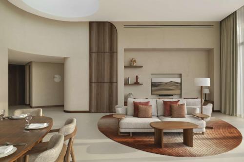 Bab Al Shams, A Rare Finds Desert Resort, Dubai - Exceptional Facilities