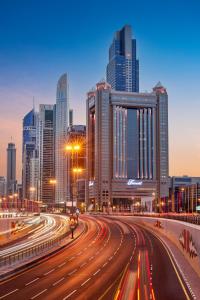 Fairmont Dubai - Facilities and Amenities