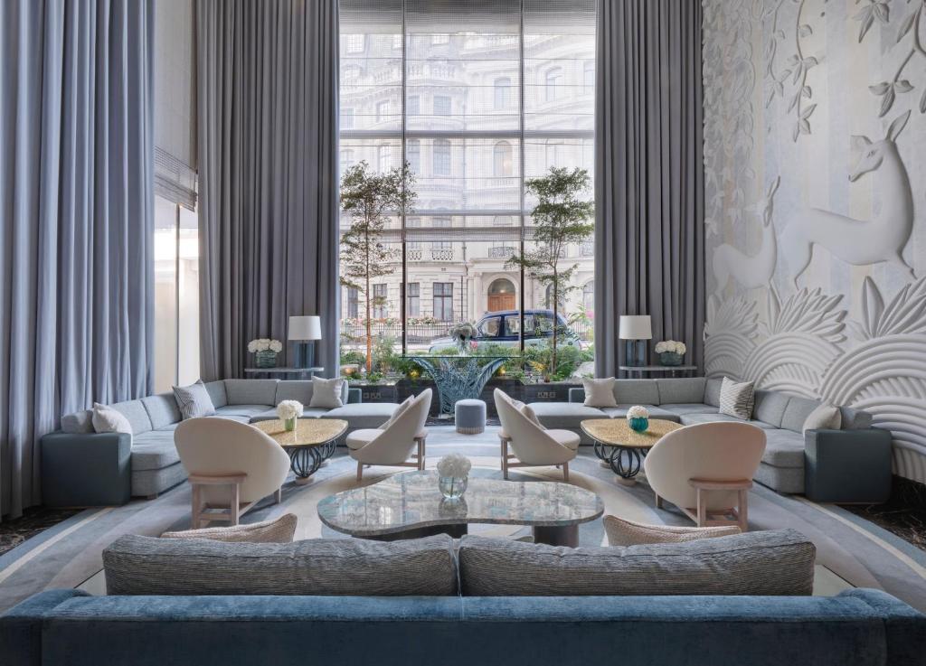 Four Seasons Hotel London at Park Lane Review