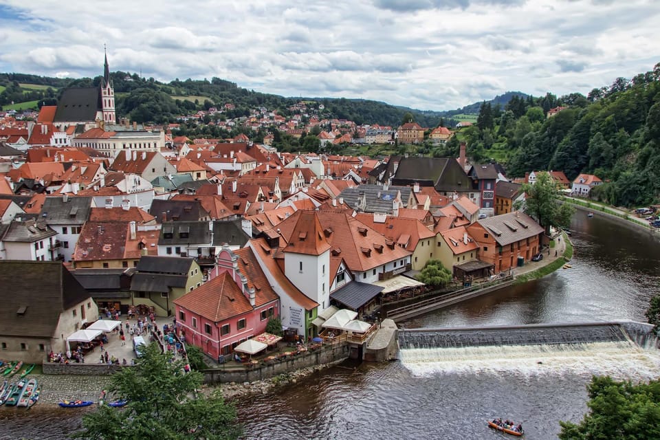 From Prague: Day Trip to Český Krumlov - Inclusions and Amenities