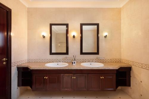 Frond K, Beachfront Signature Villas, Palm Jumeirah - Mint Stay - On-Site Facilities