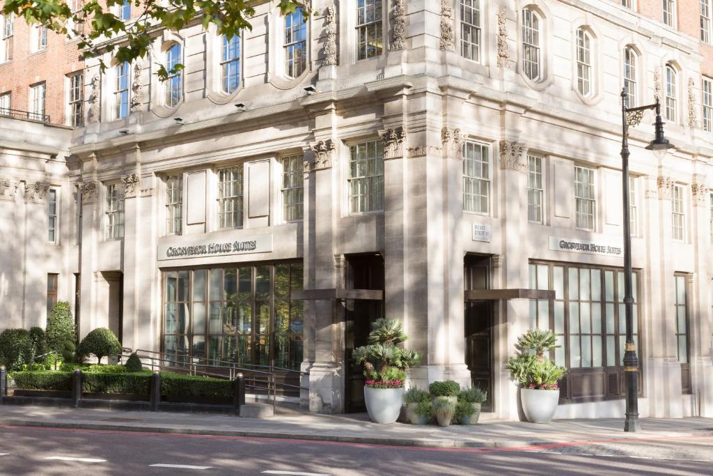 Grosvenor House Suites - Guest Experience
