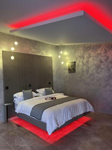 Honey Glow - Wellness and Spa Options