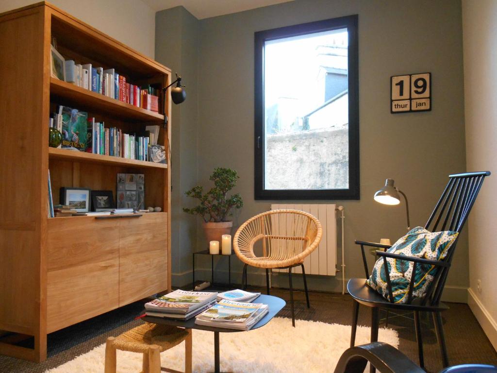 Hotel De France - Hotel Facilities and Services