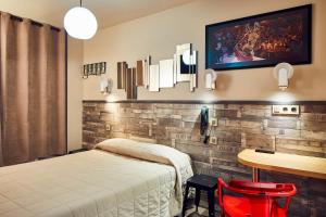 Hotel De Roubaix - Amenities Offered