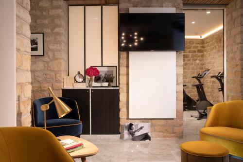 Hotel Des Arts Montmartre - Facilities and Amenities