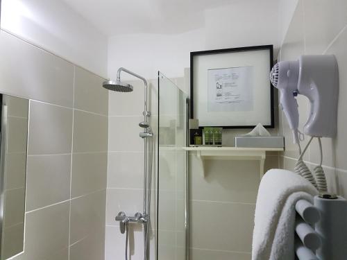 Hotel Le Niobel - Charming Hotel - Dining Options Available