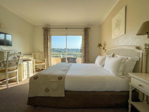 Hotel Marc-Hely - Amenities Offered