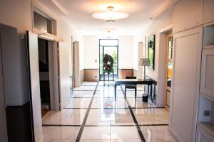 Hotel Villa La Renaissance - Room Types and Amenities